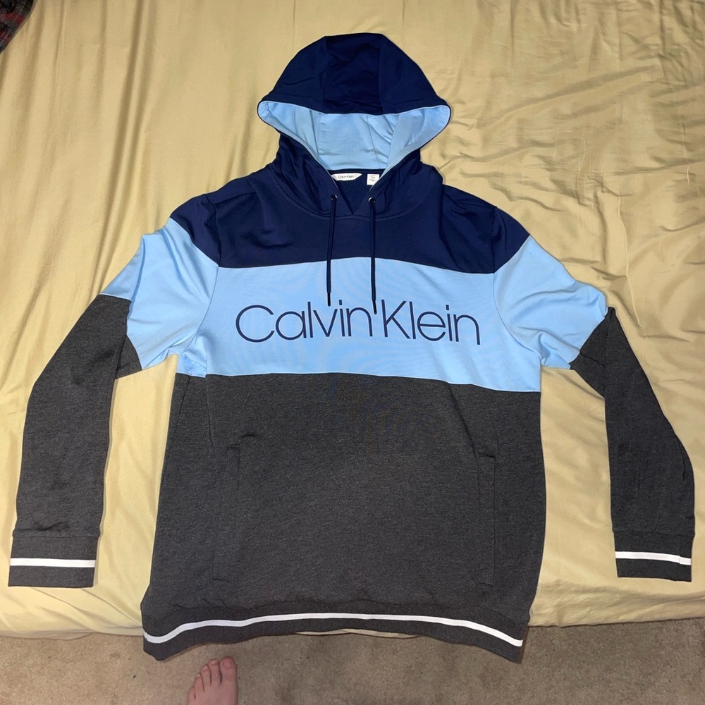 Calvin Klein Blue Sweatshirt Size XL